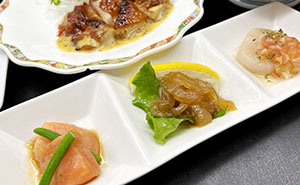 写真：ご夕食画像一例